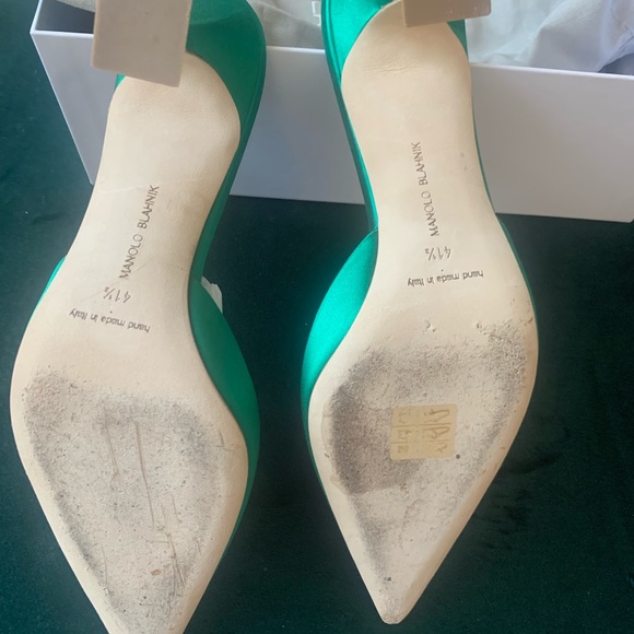 MANOLO BLAHNIK
Satin Fabetamu 70 Mule in Green worn once - Picture 5 of 7